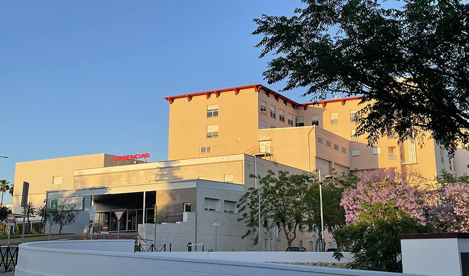 Fachada del Hospital de la Merced, en Osuna (Sevilla)